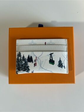 Louis Vuitton Ski White Card Holder